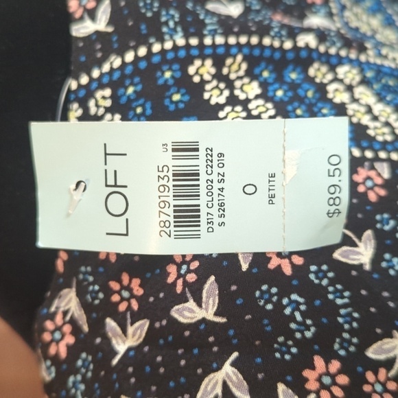 NWT size zero petite loft lined dress button cuffs - Picture 4 of 6